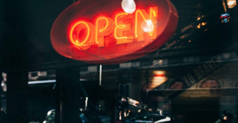 Ouvrir un restaurant : Le guide complet