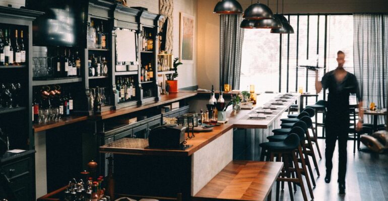 Logiciel gestion restaurant : le guide complet pour mieux piloter votre établissement